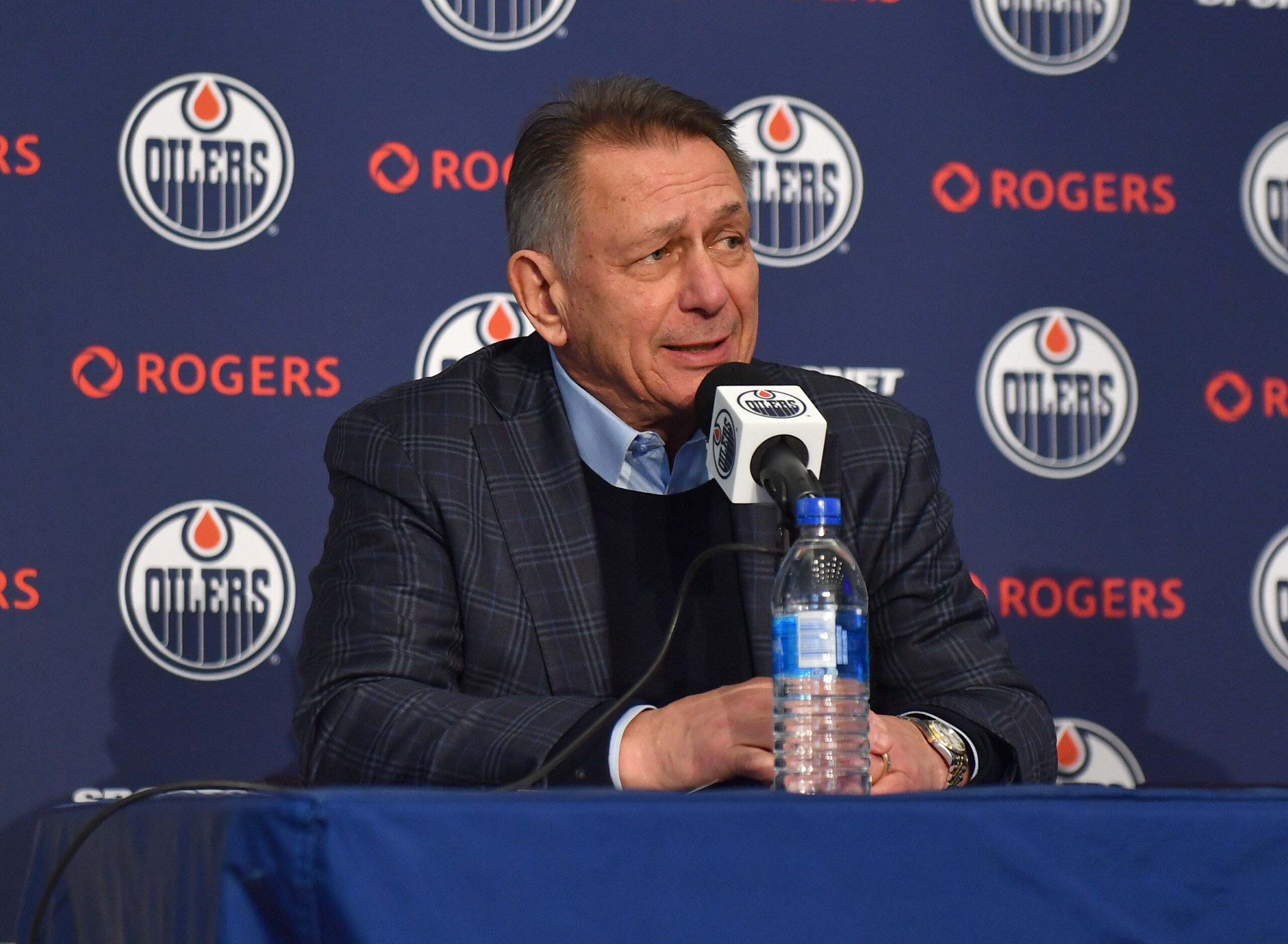 4 Iffy Holland Moves That Helped Oilers Reach Stanley Cup Final – The Hockey Writers – Edmonton Oilers