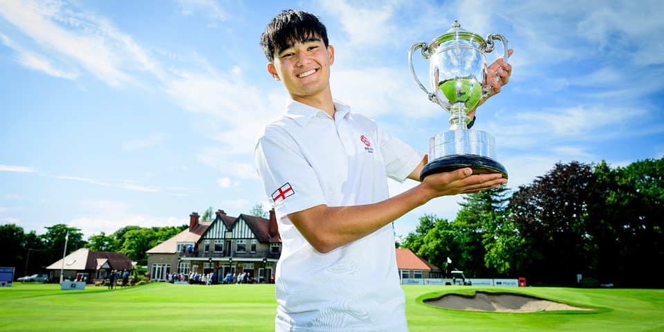 Hot-shot Hayes claims Carris Trophy – Golf News