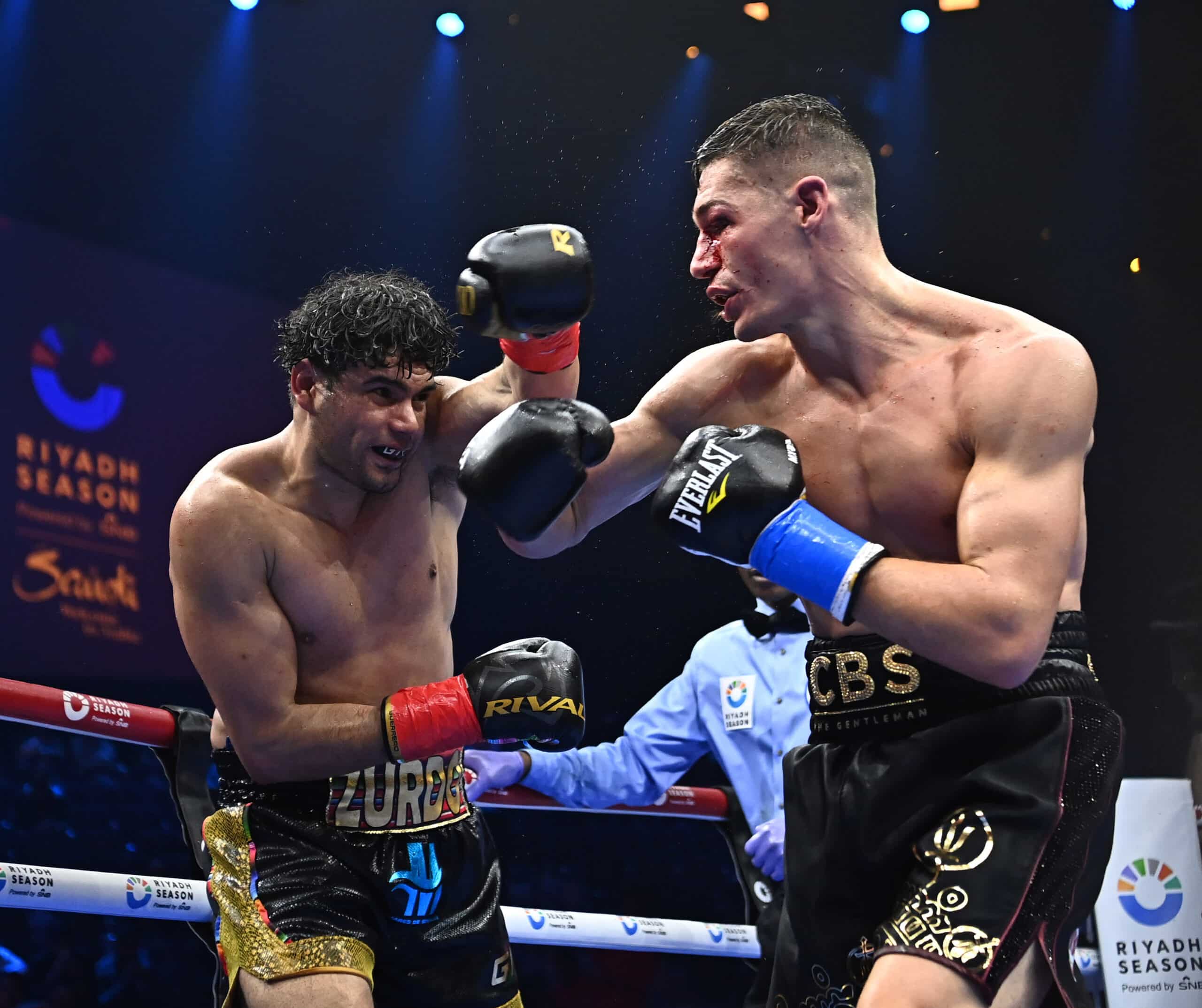 Gilberto Ramirez outpoints Chris Billam-Smith in gruelling unification