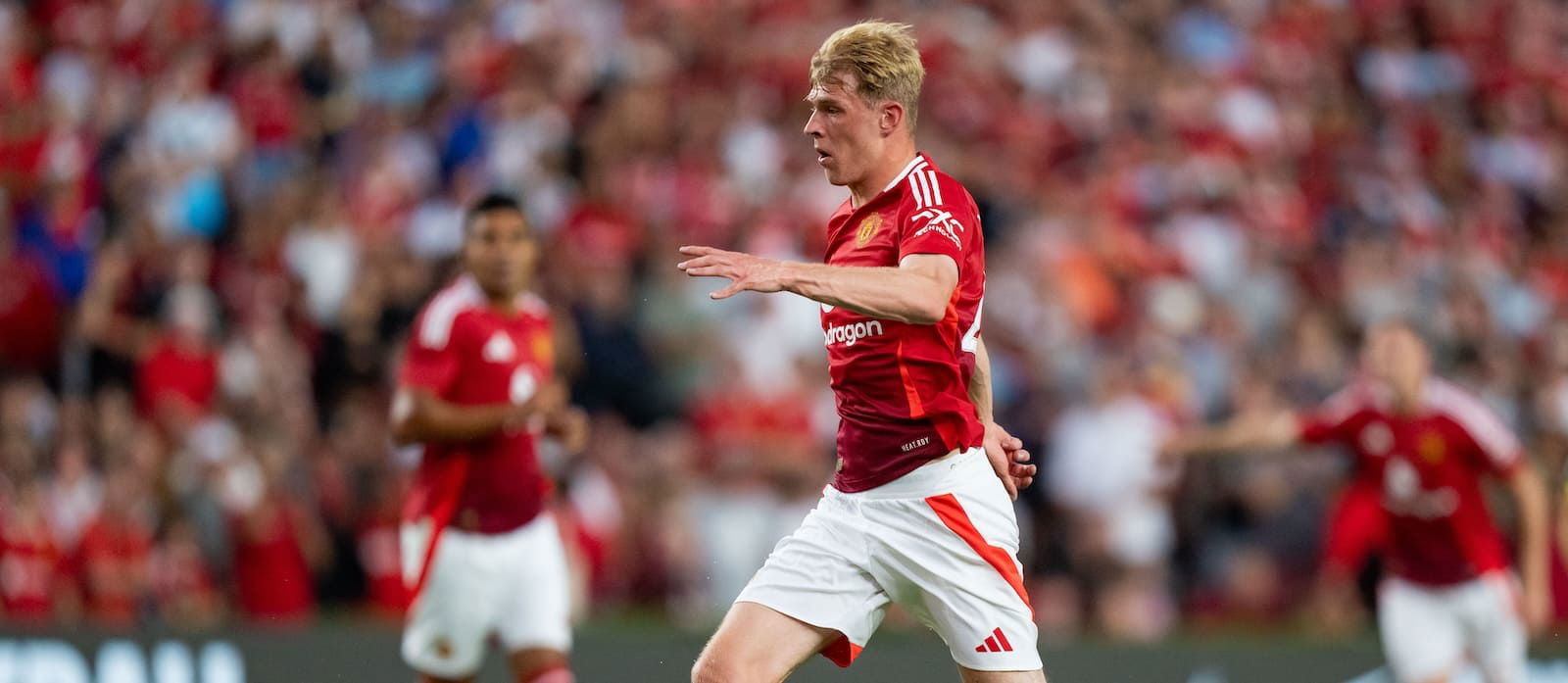 Manchester United midfielder Toby Collyer suffers injury, set to be sidelined for a month – Man United News And Transfer News