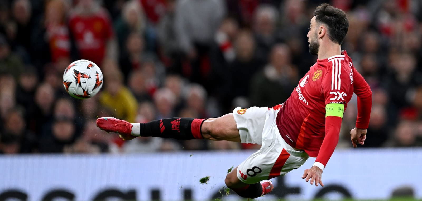 Man United season ratings: Bruno Fernandes shines with 9/10 but villain star crashes to woeful 1/10 – Man United News And Transfer News
