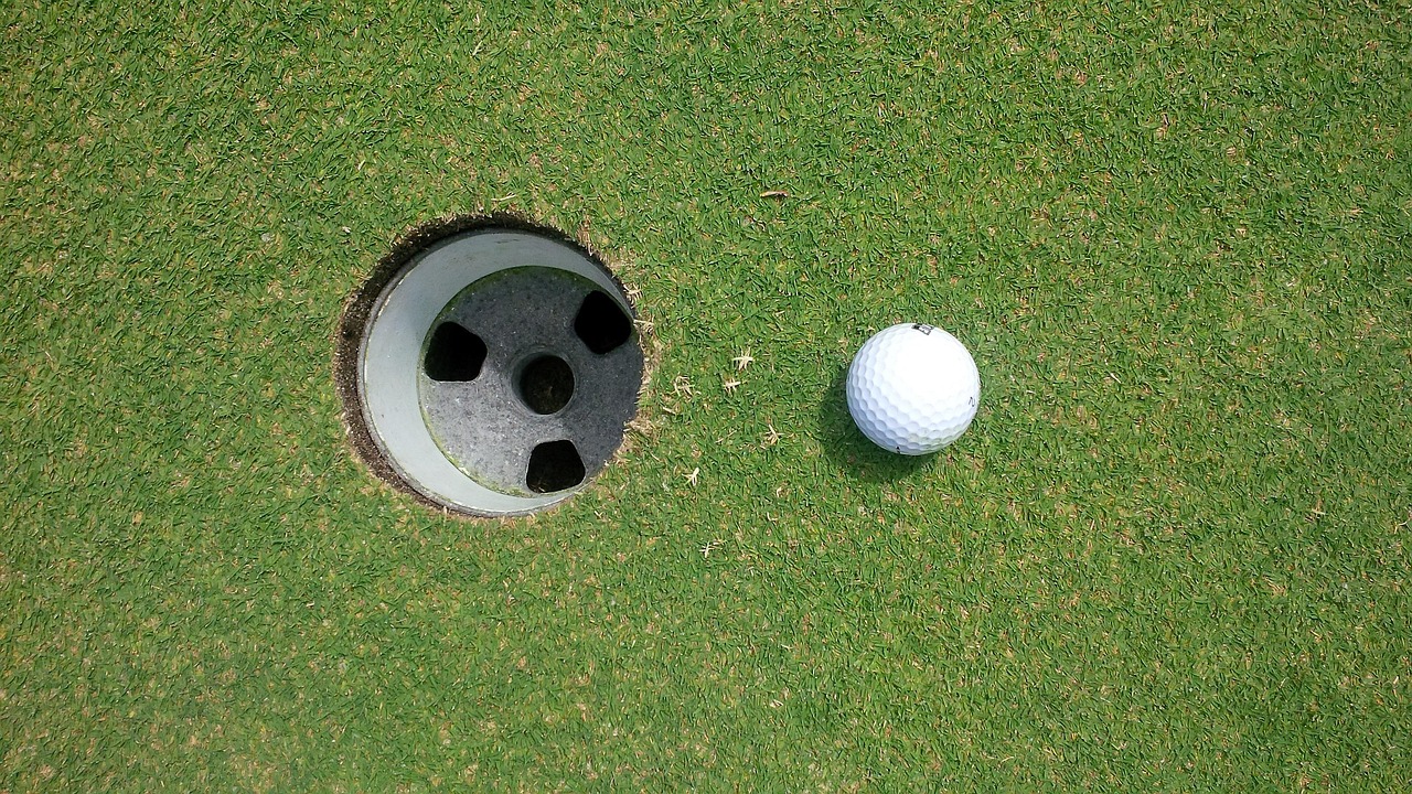The Top 10 Golf Players to Bet On in 2025: Expert Odds and Strategies – Golf News